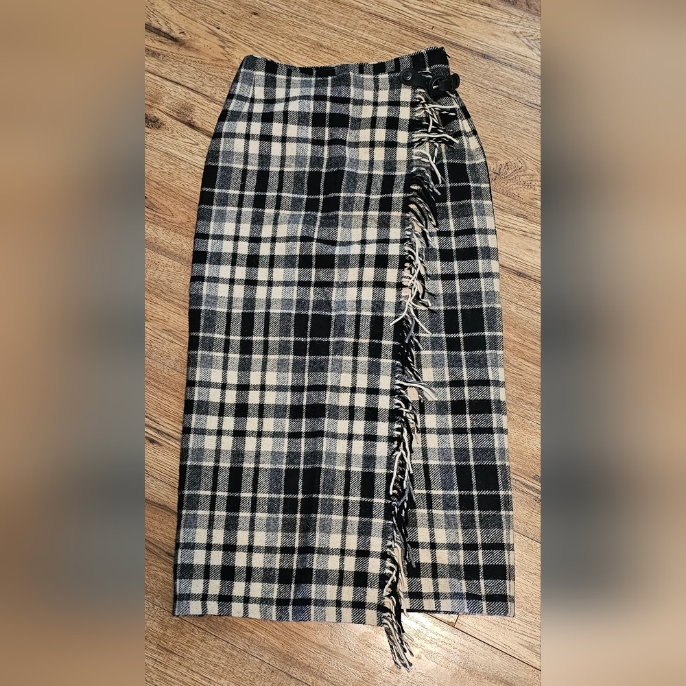Eddie Bauer Blanket Skirt